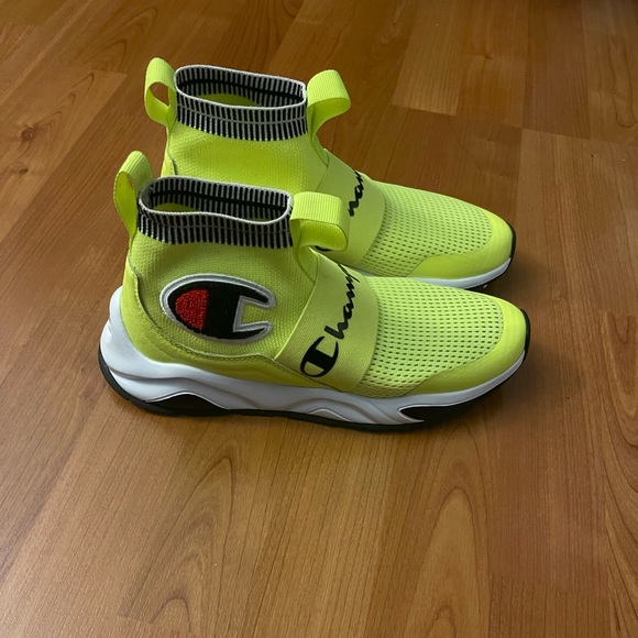 Champion Size 6Y also can fit womens size 7 Champion Sock Shoe - Picture 5 of 7